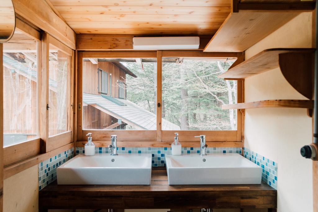 Koya Backpackers Hotel Karuizawa Bagian luar foto